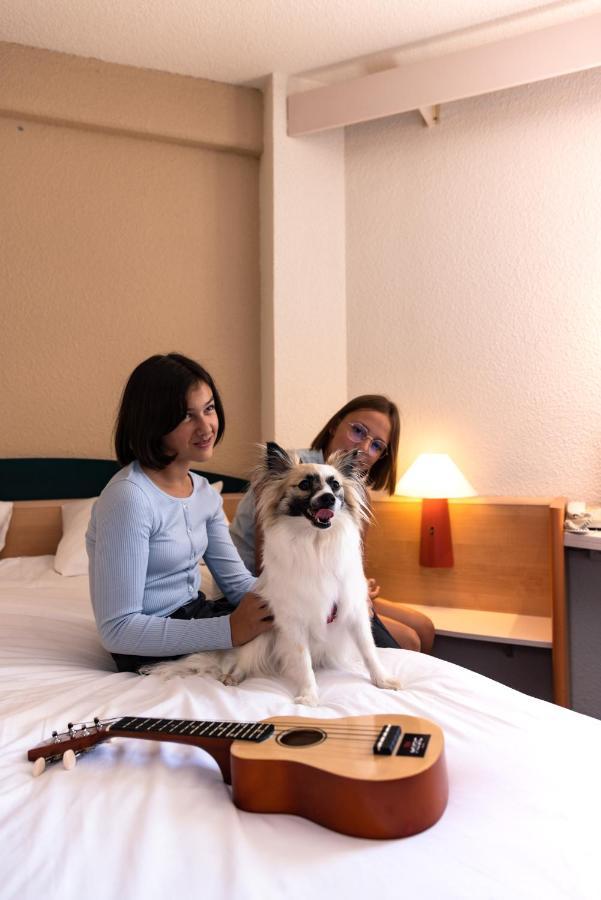 ไอบิส โอเติง Hotel Autun ภายนอก รูปภาพ
