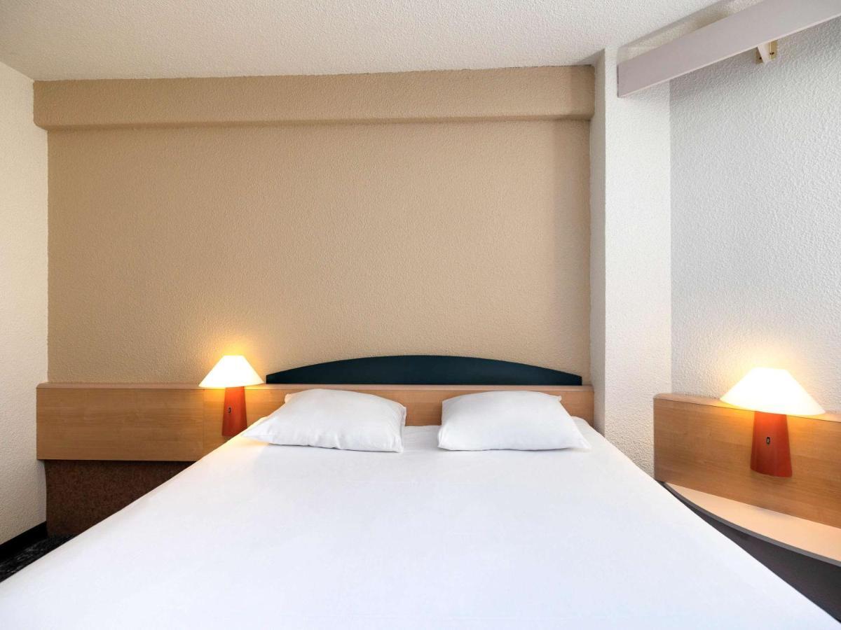 ไอบิส โอเติง Hotel Autun ภายนอก รูปภาพ