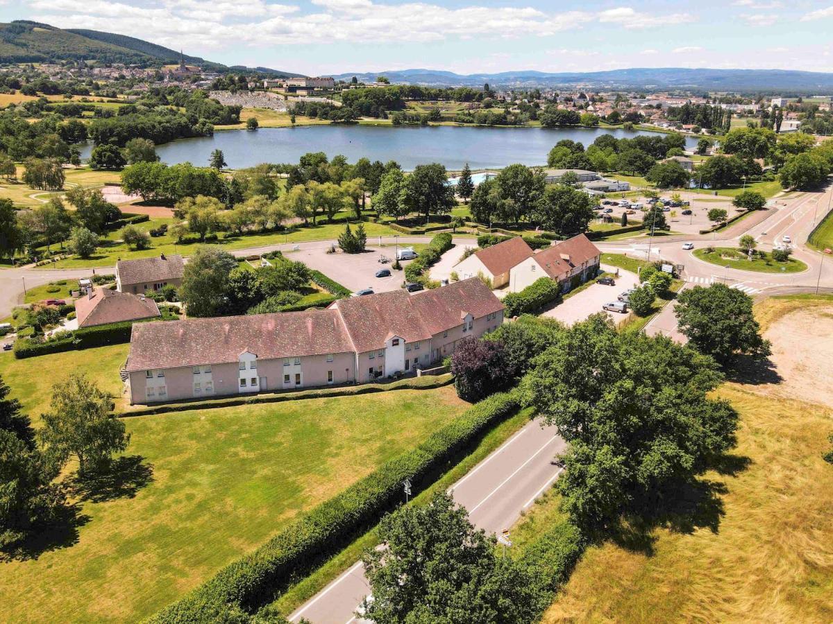 ไอบิส โอเติง Hotel Autun ภายนอก รูปภาพ