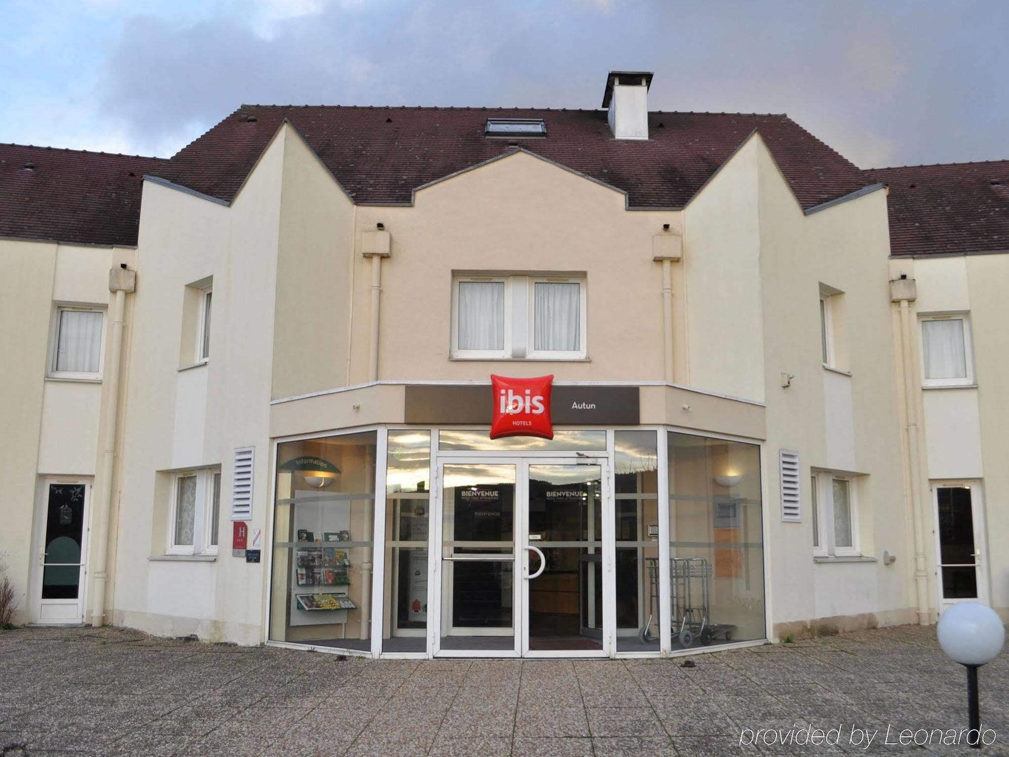 ไอบิส โอเติง Hotel Autun ภายนอก รูปภาพ