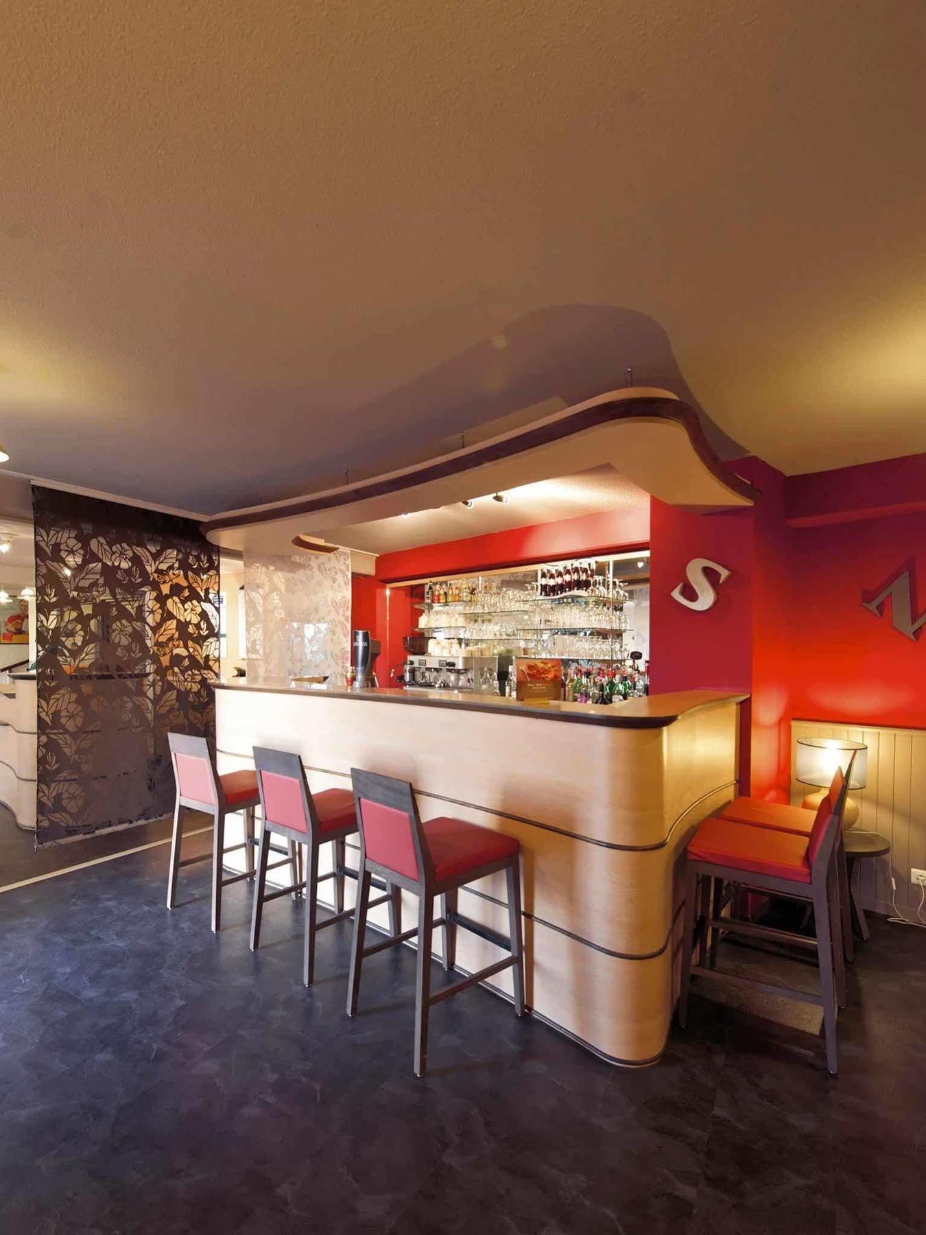 ไอบิส โอเติง Hotel Autun ภายนอก รูปภาพ